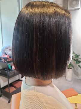 アンド(&.) 白髪40％～80％ある方にオススメ白髪ぼかしハイライト！