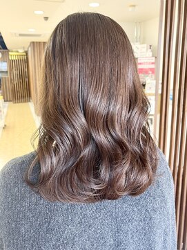 クオリス 上板橋店(QUALIS) 韓国風☆ウェーブヘア ツヤ髪 鎖骨ミディ アッシュブラウン ロブ