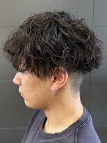 ニアウ 伊勢崎連取店(Niau)&nbsp;メンズマッシュパーマツイストスパイラルパーマ波巻きパーマ