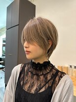 ビューエヒメ(VIEW EHIME)&nbsp;大人ラフウェーブ20代30代40代ボブブラウンスウィングショート