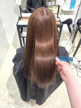 エスト 小倉(est) アッシュベージュ/髪質改善プレミアム