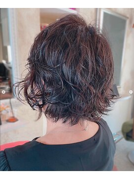 アトリエ エス atelier es HAIRDESIGN ショートボブ/パーマスタイル/ミニボブ/20代30代40代50代/抜け感