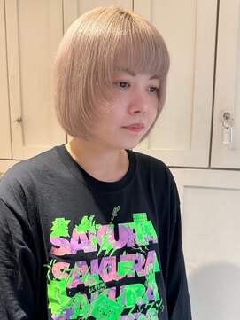 ベレーザ 渋谷(BELEZA) 8838渋谷ブロンドホワトアッシュハイトーンカラーボブ韓国ヘア