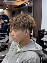 ヴィ 大宮(Vii)&nbsp;フェード/メンズ/大宮/ツイストスパイラル/波巻きパーマ