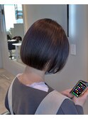 ミニボブ／ぱつっと／グレージュ／艶髪