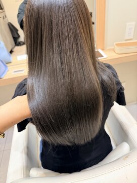 メゾンe.m.a(MAISON e.m.a) 髪質改善縮毛矯正◎ロングレイヤーでさらツヤ美髪
