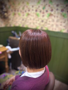 ヘアー ドレッサー ティカ(Hair Dresser TiCA) サラツヤボブヘア