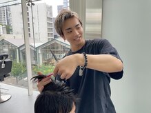 【SHUNSUKE】ツイスパもニュアンスもお任せ！幅広いデザインで支持を集める実力派スタイリスト[栄/メンズ]