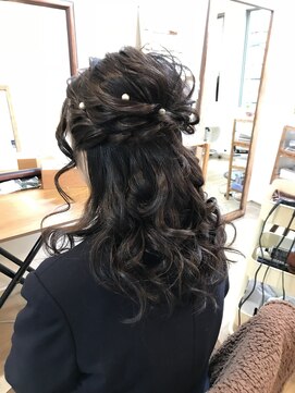 ロカット サロン(Roquat Salon) ゆるふわハーフアップアレンジ【ヘアメイク　立川/立川南/袴】