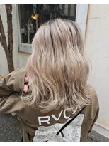 サーティーン(THIRTEEN) ハイトーン×シャドールーツ☆ブリーチ後のプリンが目立たない!