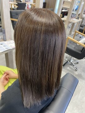 ヨロ(YoLo.) ハイライトベージュカラー