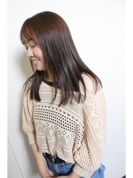 ビアージュ(Viage) :ストレートヘア　:リタッチブラウンベージュ　:ヘアケア　:美髪