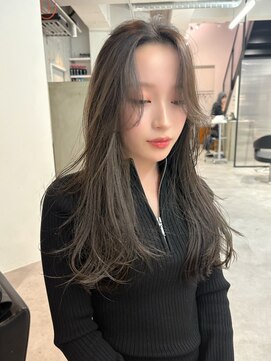 シティ(sity.) 透明感カラー　グレージュ　レイヤーカット