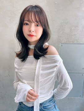 ロイド(Lloyd) 【Lloyd 大宮】赤み除去グレージュ×くびれミディアム