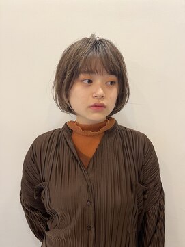 ビュートリアム ギンザ(BEAUTRIUM) 乾かすだけでまとまるミニボブ＊グレーベージュ