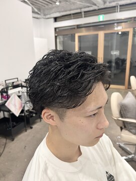 ビルド(build) メンズ/ショート/ニュアンスパーマ/新越谷/南越谷南越谷