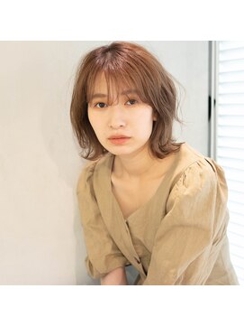 リタ(rita.) 切りっぱなし/外ハネ大人ボブ 荻原圭介