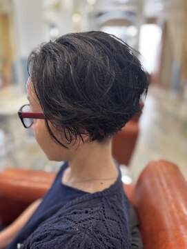 カザック(kazak) くるくる刈り上げショート