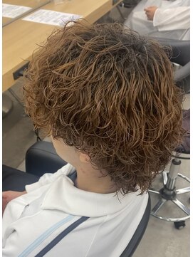 ブラック 渋谷(BLUCK) ブラウン波巻きパーマ