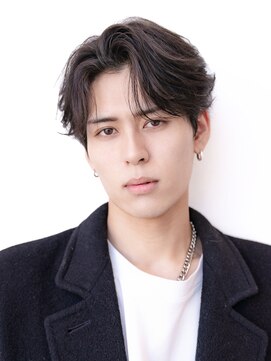 ユウ 渋谷(U) 【フェザーショート】メンズ/センターパート/ニュアンスパーマ