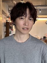 ナループロア ルームー(Nalu pu loa ROOMOO) HIGASHI 韓国ヘア