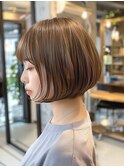 コンパクトボブ×ハイライトで透けるショコラベージュ♪＊。
