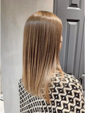 ジェコ ブラン(gecko. brun) ハイトーンベージュ/シルキーロング/髪質改善 #武蔵小山美容室