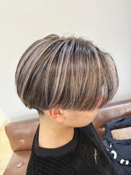 チェレ アズーリ 狭山店(Chere azuri) メンズハイライト・メンズセンターパート・マッシュ