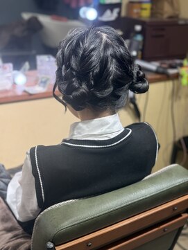 スタジオ キュー(studio q) ツインテールお団子