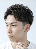 ビジネス◎毛流れパーマで遊び心と清潔感ある大人のメンズヘア