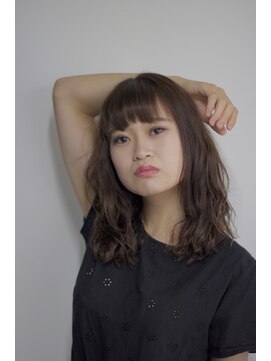 ザ デイ フォーヘアー(The day 4 HAIR) ほつれウェーブ