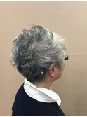 アシンメトリーショート☆シニアの方にオススメショート