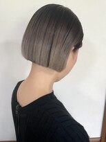 ヘアーメイクオズ(hair make O/S) ラベンダーアッシュ☆切りっぱなしボブ