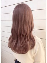 イルミナカラー【ピンクベージュ】同系色の施術を繰り返しすることで、より綺麗な発色に♪
