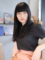 ハーバーズ バイ エムスラッシュ 鎌倉由比ヶ浜(Harbors by M.SLASH)&nbsp;HARBORS鎌倉/エアストレートロング/黒髪/艶カラー/オン眉k