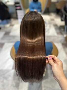 ロンド ロビン 栄(Lond robin) 【Lond robin】清水 美冴 艶髪/艶カラー/酸性縮毛矯正/髪質改善