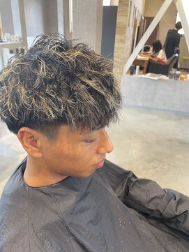 スリールヘアー(suri-ru hair) メッシュ×ツイストパーマ