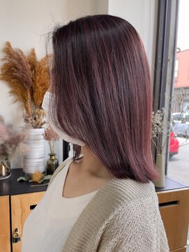 ノア(noa.) 白髪をぼかしながら楽しめるピンクバイオレットカラー