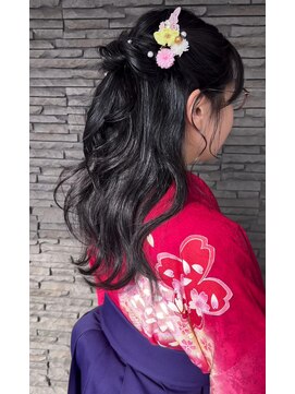 ハイバレーヘアーメゾン(HIGH VALLEY HAIRMAISON) 卒業式ヘアセットハーフアップアレンジ岡山南中央町