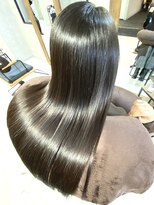 スリー(THREE)&nbsp;髪質改善トリートメント  縮毛矯正　髪質改善ストレート　大阪