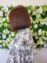 ルミエール(Lumiere)&nbsp;前下がりボブ