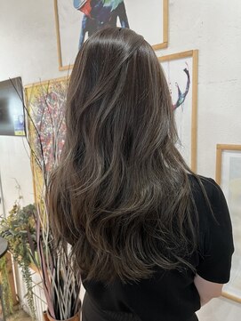 ヘアセットアンドエクステンションショールーム(SHOW ROOM) ハイライト