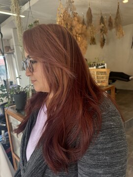 タオ(tao) レイヤーカット × 暖色