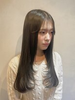 トワ(toi)&nbsp;オリーブグレージュ/ブリーチなしダブルカラー/顔周りレイヤー