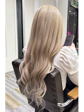 アフューズバイストゥー(Vfuse by StueW) 最高峰毛質エクステ/髪質改善/ダブルカラー/ハイトーン/カラー