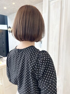 キャアリー(Caary) 福山市美容室Caaryボブ・ミニボブ透明感ナチュラルベージュ