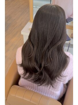 タブーセントラル(TABOO Central) ブリーチなしダブルカラーで育てるグレージュ