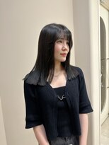 リリアン(rilliant U’s brilliant)&nbsp;暗髪グレージュ×切りっぱなしミディ☆