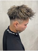 金メッシュツイストスパイラルフェードカットジェットモヒカン