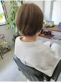 ショートボブ(オリーブ系)